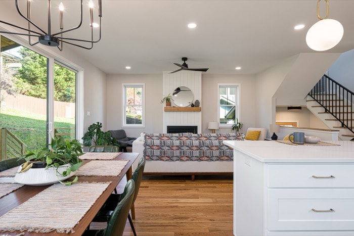 135 Swannanoa Ave 32