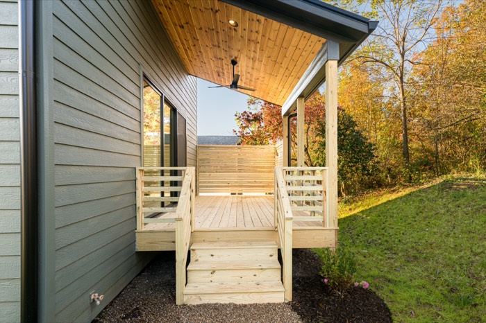 135 Swannanoa Ave 65
