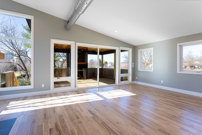25 Clemmons St 14