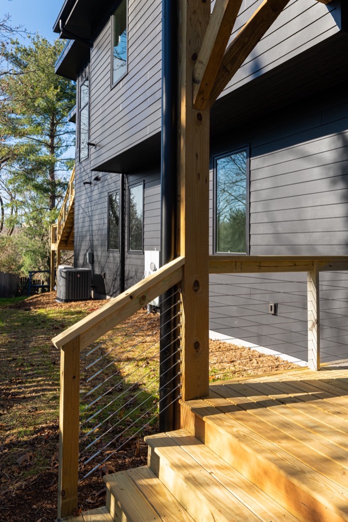 25 Clemmons St 55