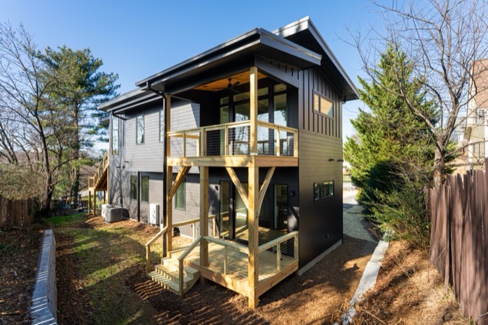 25 Clemmons St 56